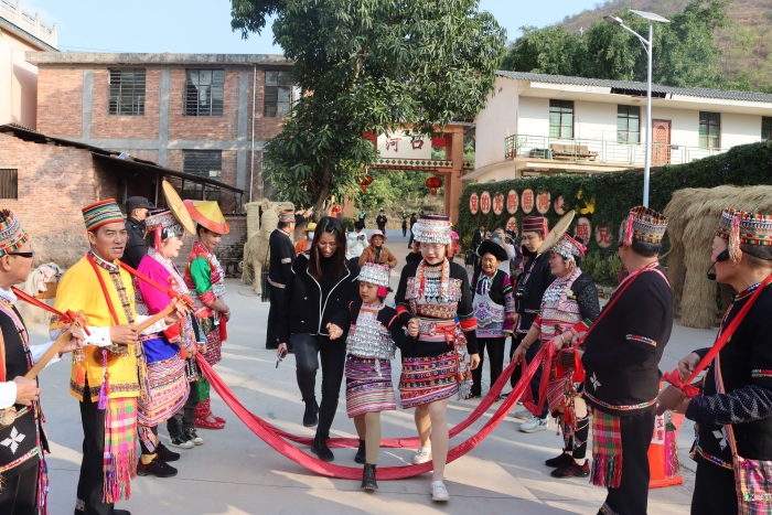 漠沙河口：賞田園風(fēng)光 享花腰風(fēng)情(9)