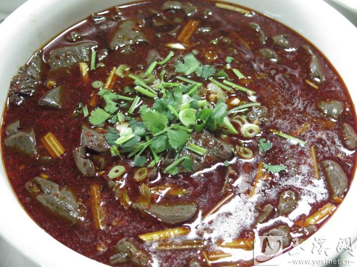 麻辣羊血。